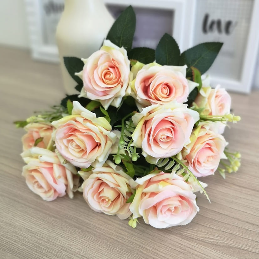 Искусственные цветы в Барнауле | Цветы искусственные «Розы острые», розовато-молочные, букет